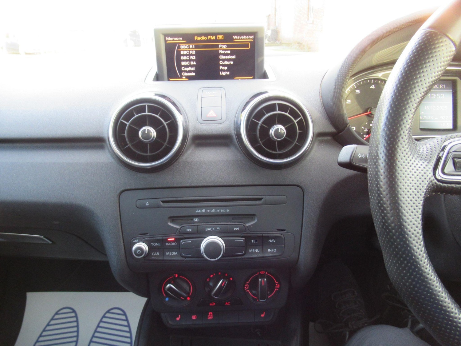 Used Audi A1 2013 for sale - 76965270: Photo 30