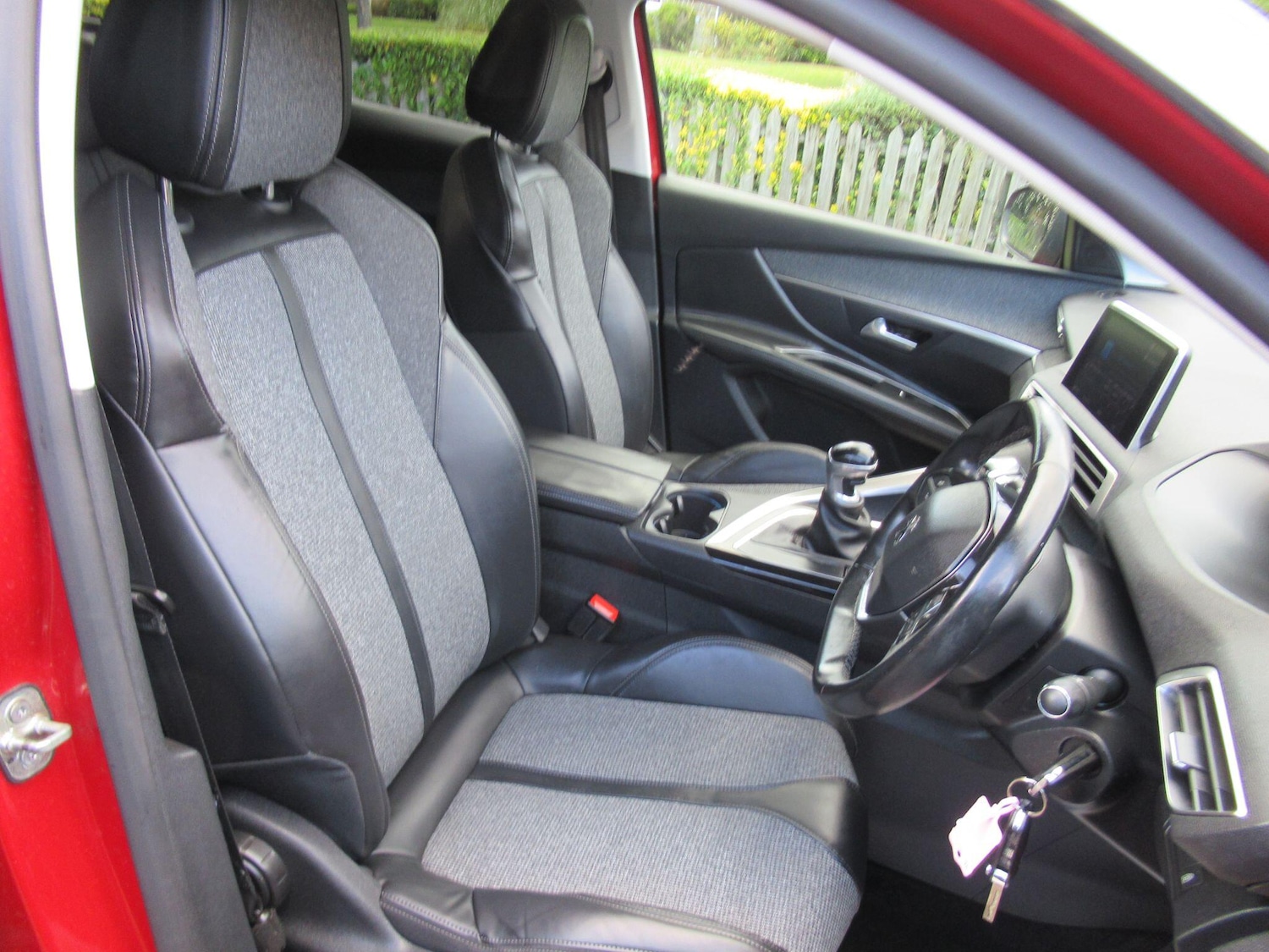 Used Peugeot 3008 2018 for sale - 76993619: Photo 22