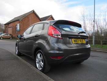 Used Ford Fiesta 2017 for sale - 77840974: Photo