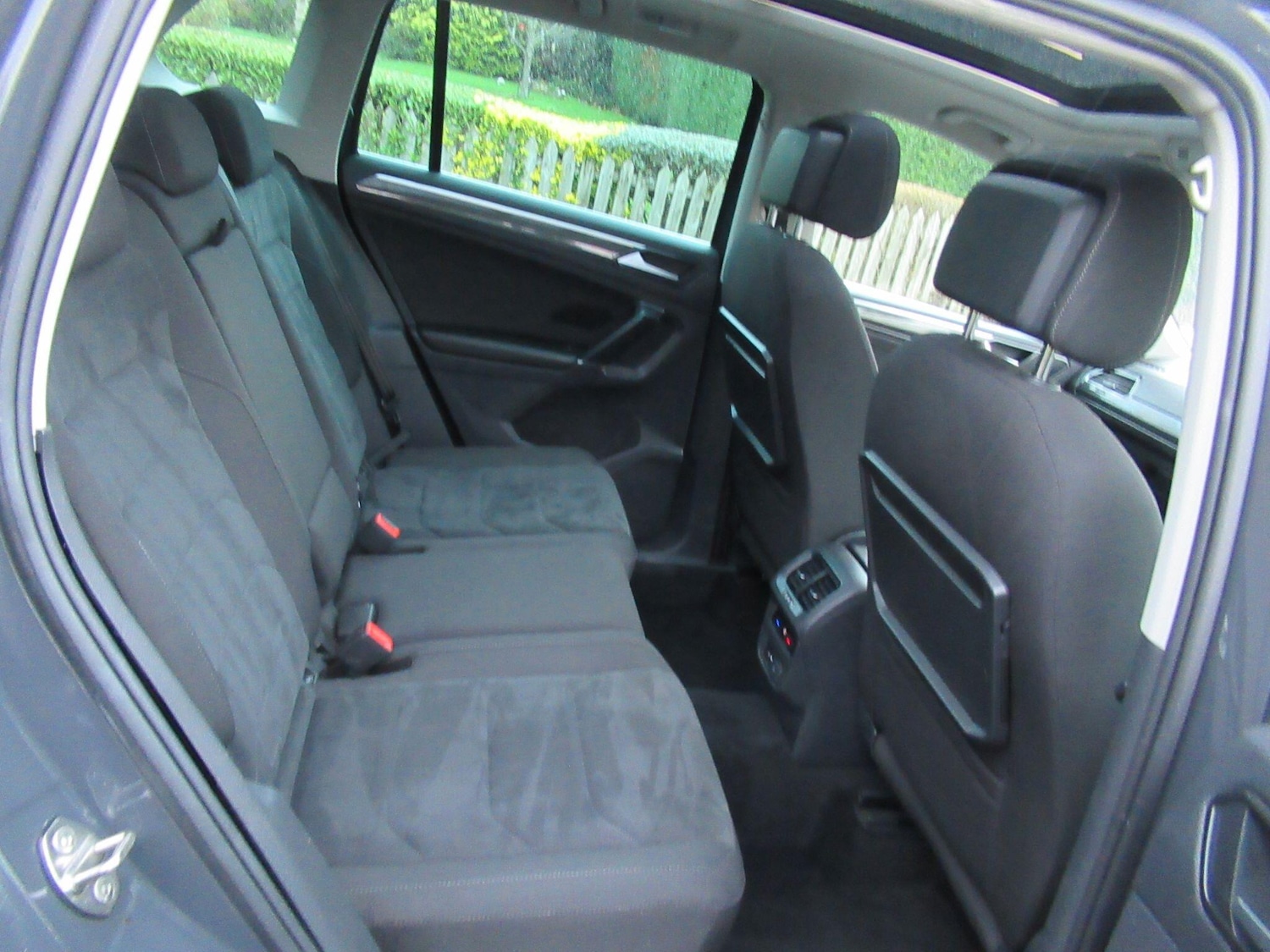 Used Volkswagen Tiguan 2018 for sale - 76735345: Photo 17