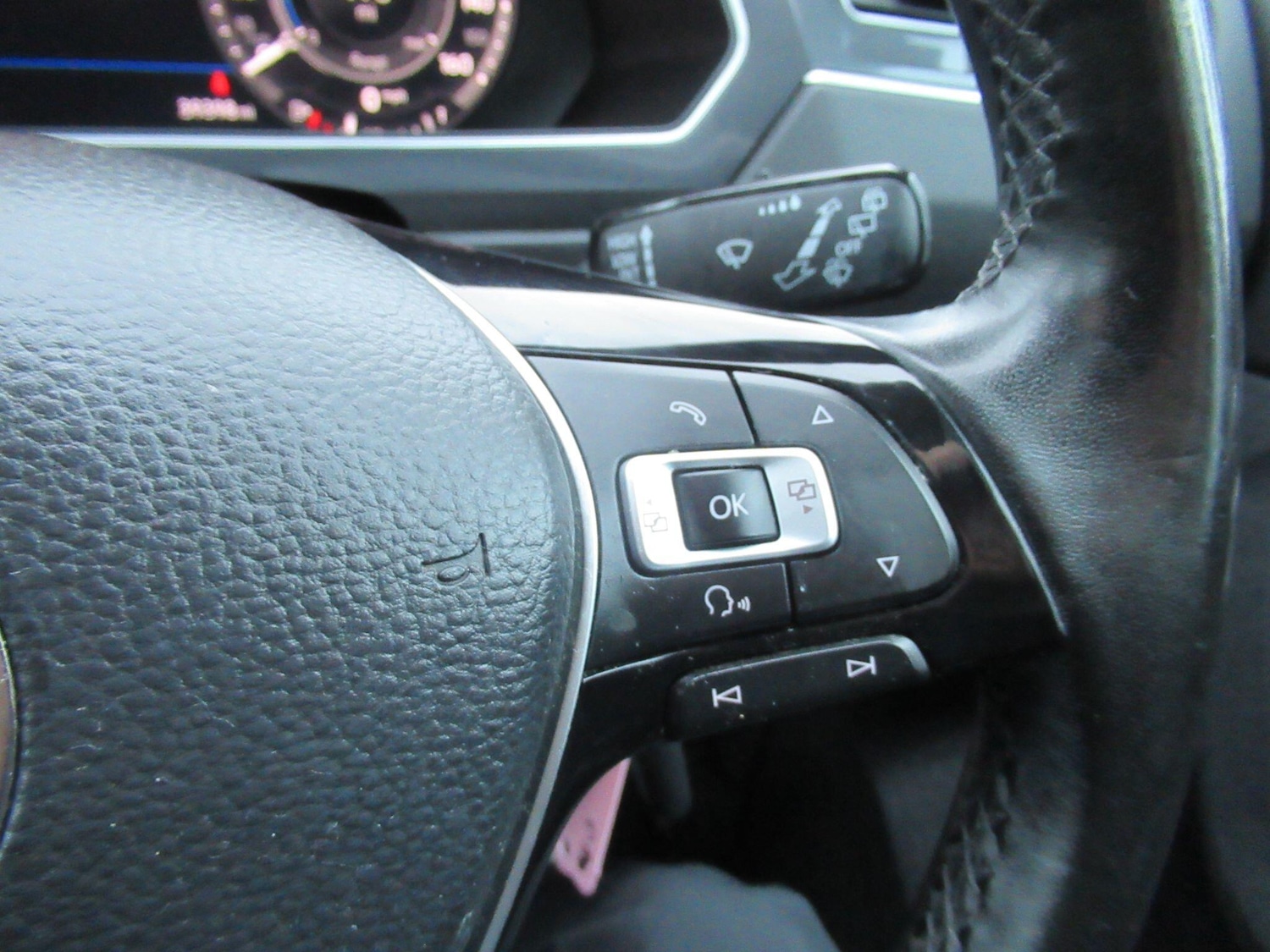 Used Volkswagen Tiguan 2018 for sale - 76735345: Photo 20