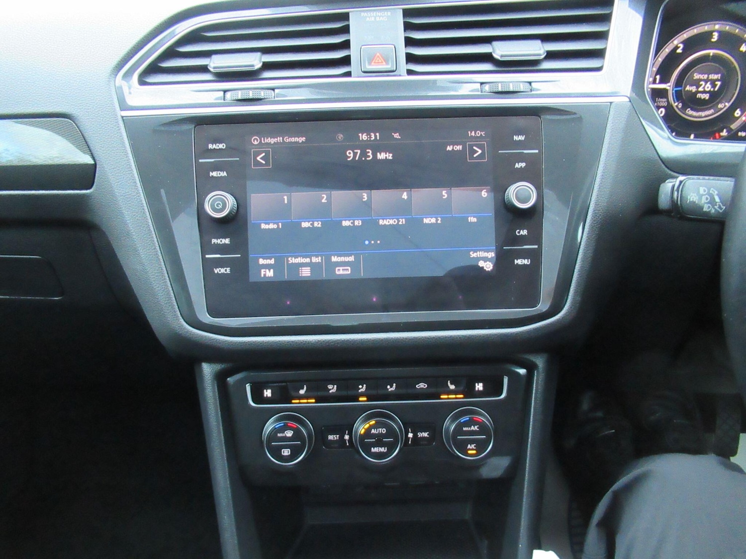 Used Volkswagen Tiguan 2018 for sale - 76735345: Photo 25