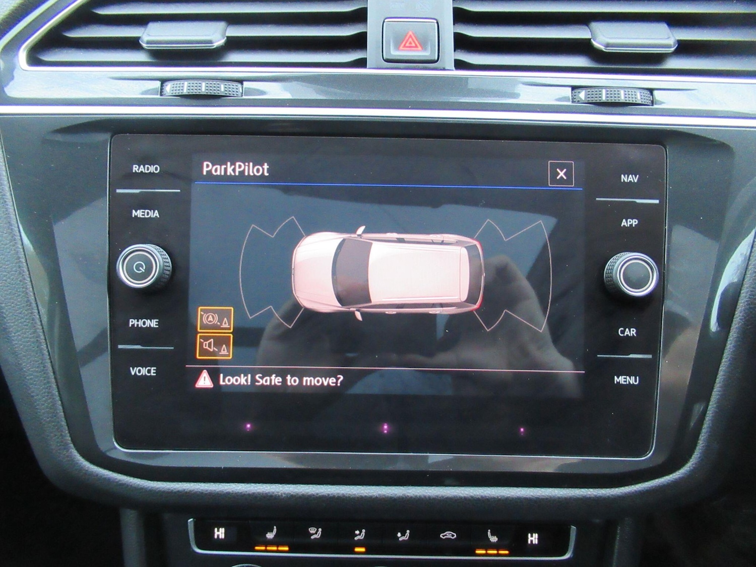 Used Volkswagen Tiguan 2018 for sale - 76735345: Photo 27