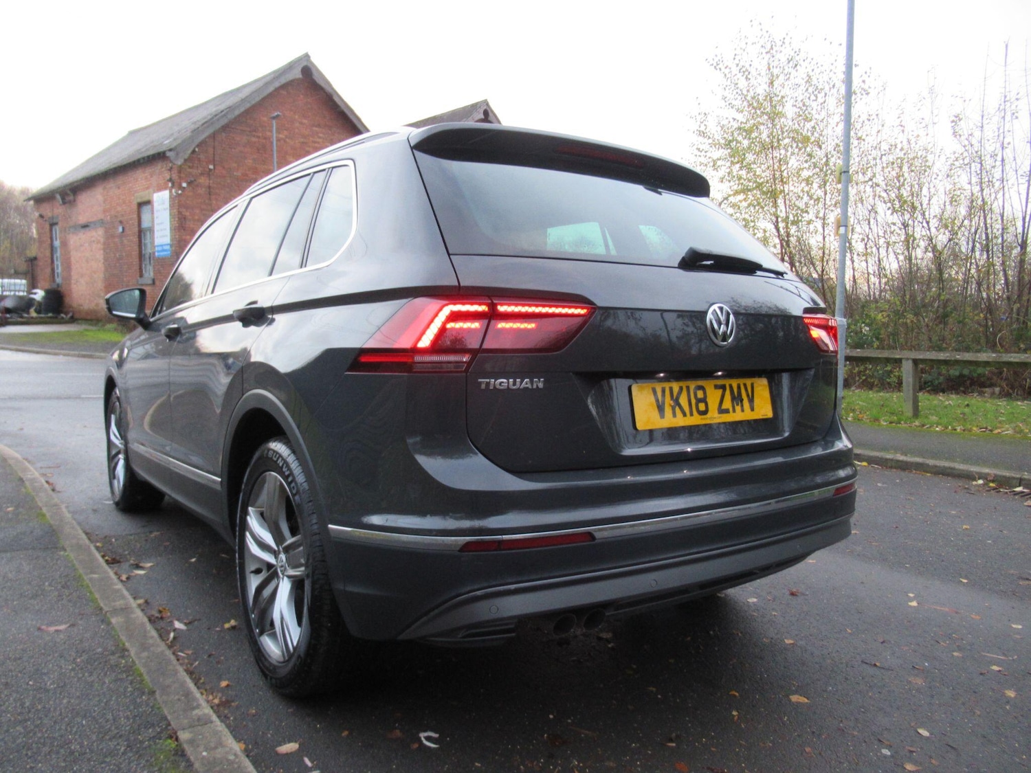 Used Volkswagen Tiguan 2018 for sale - 76735345: Photo 3