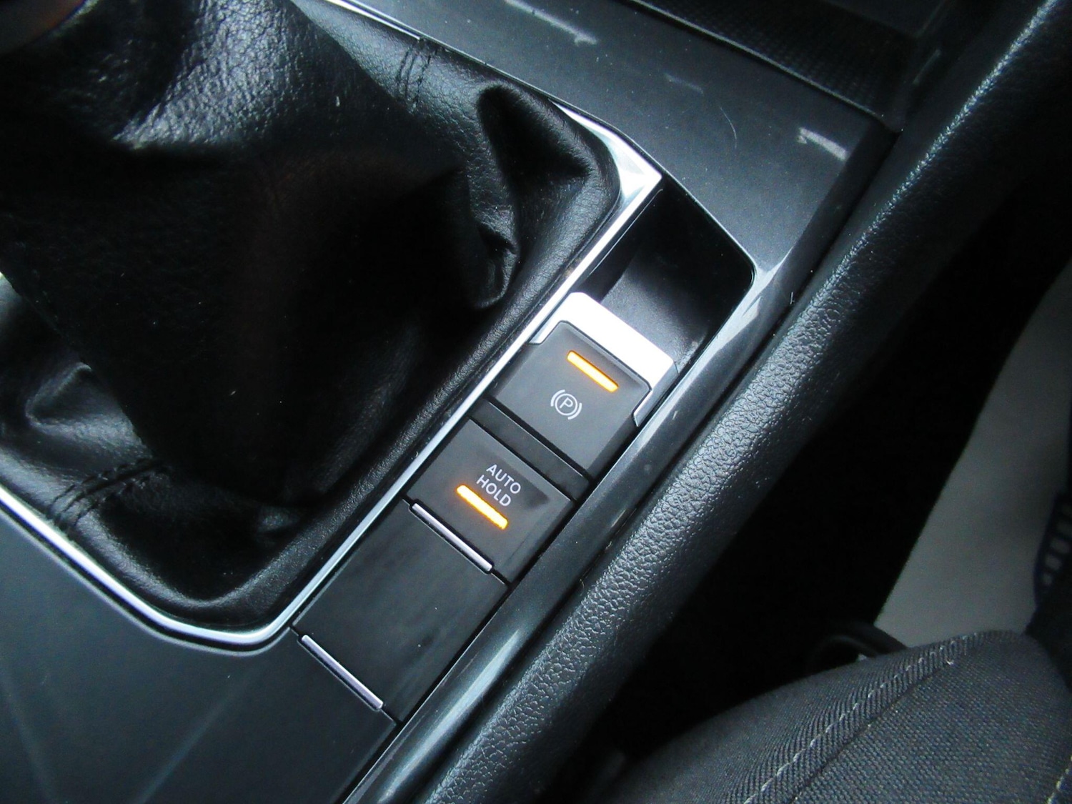 Used Volkswagen Tiguan 2018 for sale - 76735345: Photo 37