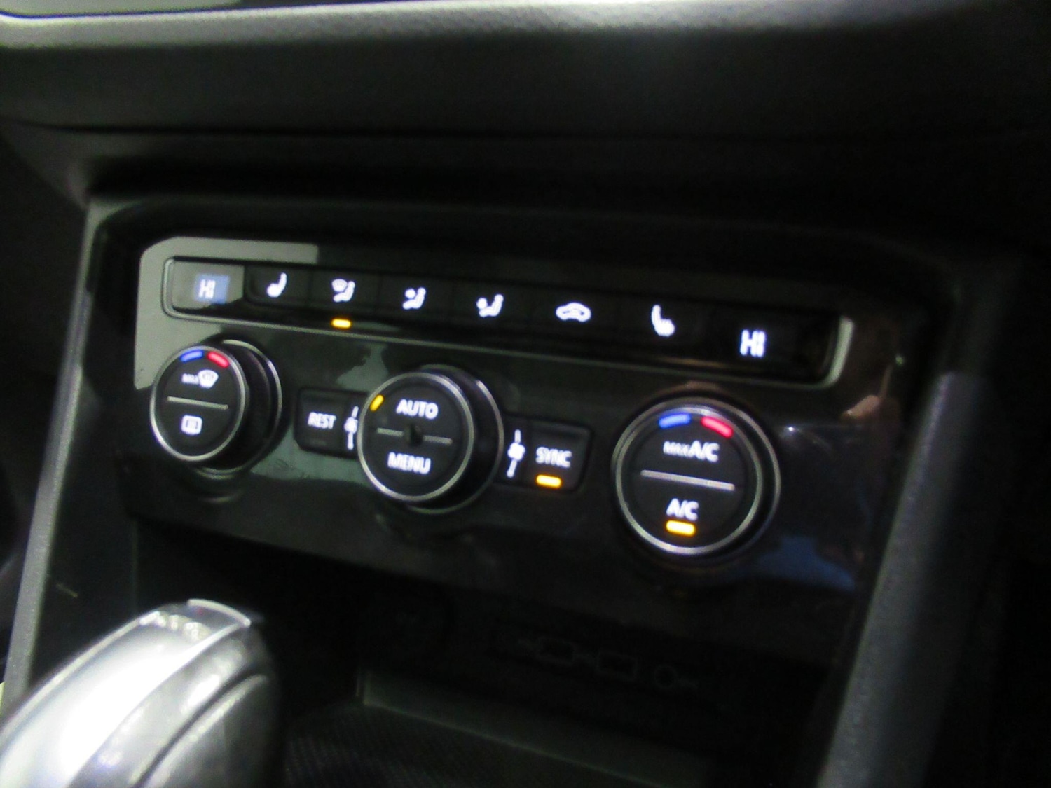 Used Volkswagen Tiguan for sale - 77958363: Photo 35