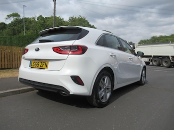 Used Kia Ceed 2020 for sale - 79395770: Photo
