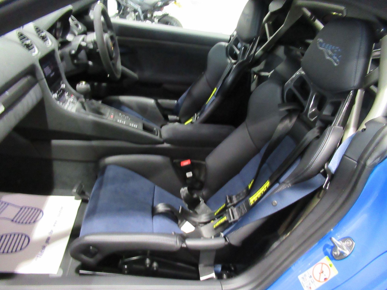 Used Porsche Cayman 2023 for sale - 76993269: Photo 30