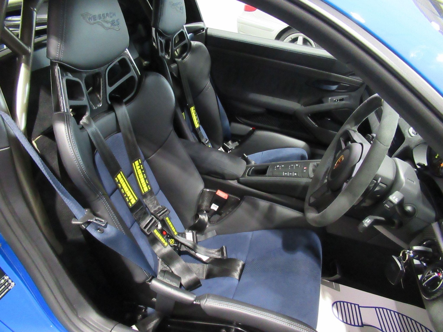 Used Porsche Cayman 2023 for sale - 76993269: Photo 37