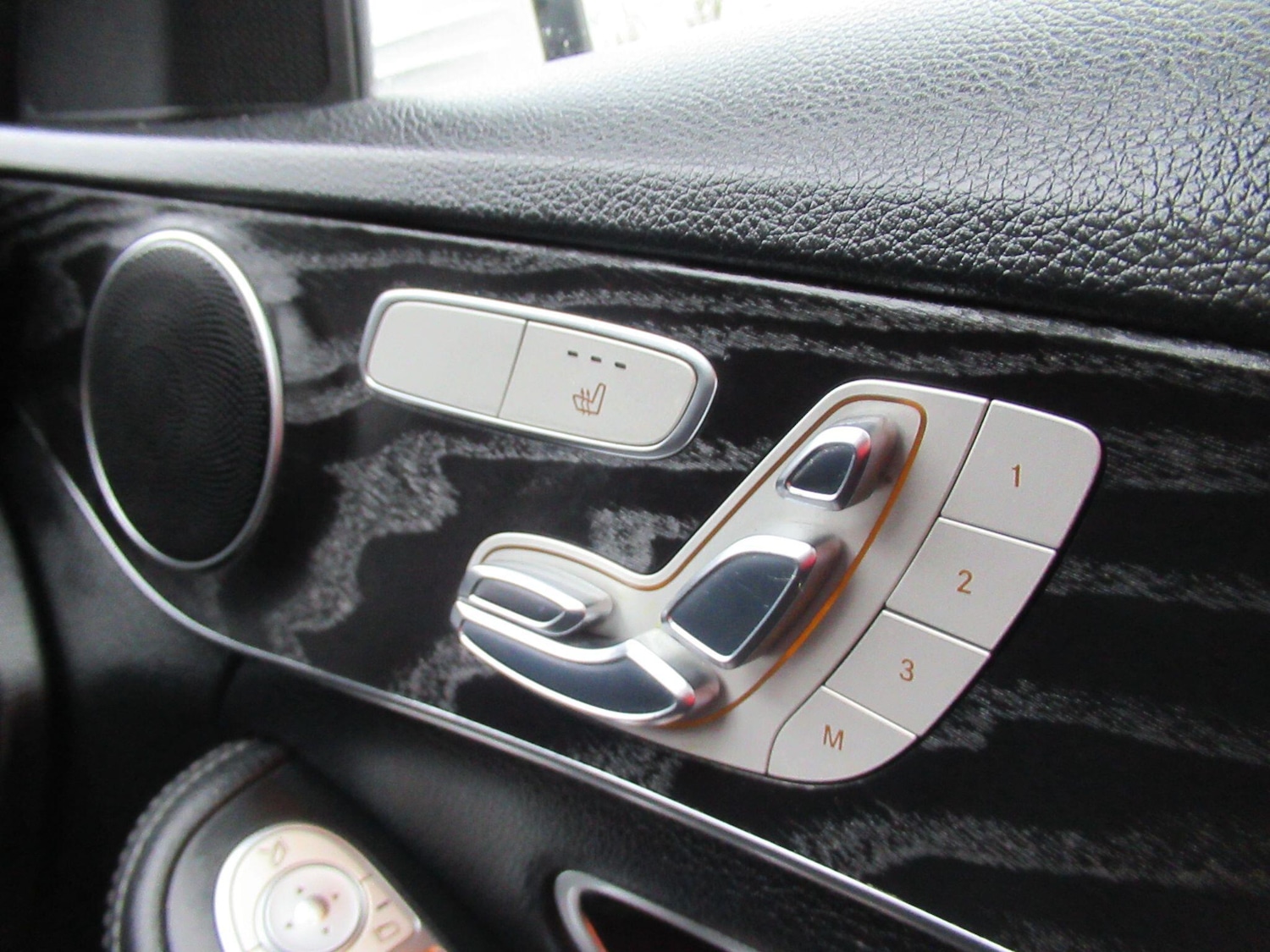 Used Mercedes-Benz C Class 2017 for sale - 77646963: Photo 35