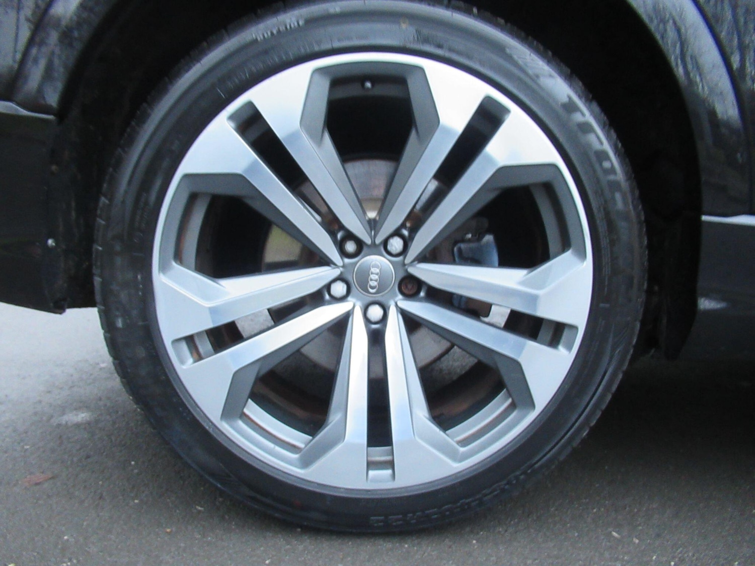 Used Audi Q8 for sale - 77330444: Photo 17