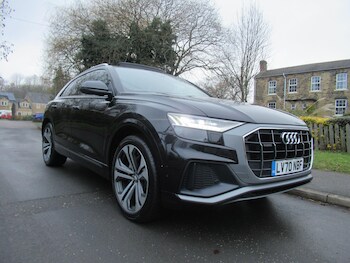 Used Audi Q8 2020 for sale - 77330444: Photo
