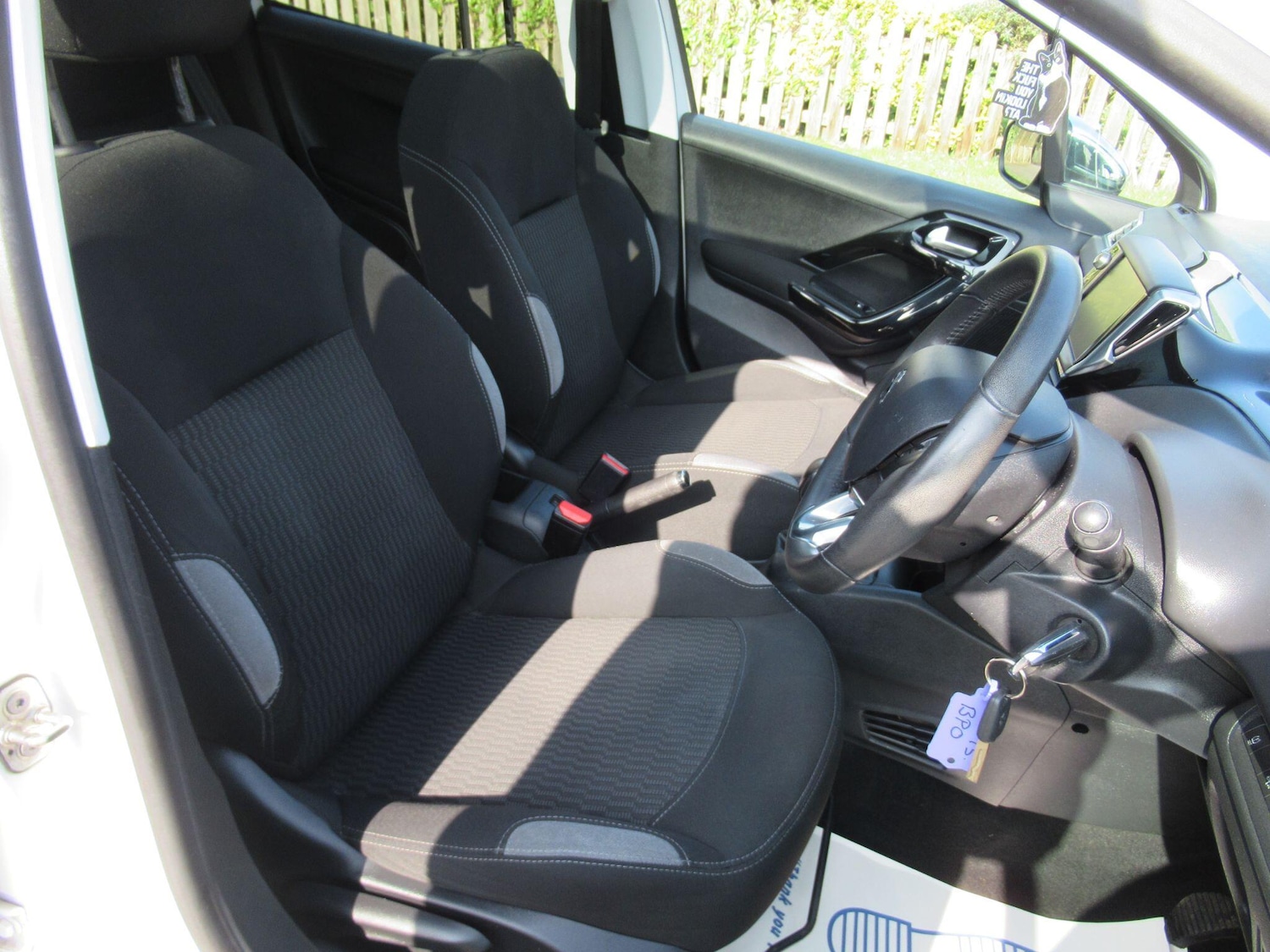 Used Peugeot 208 for sale - 77769757: Photo 27