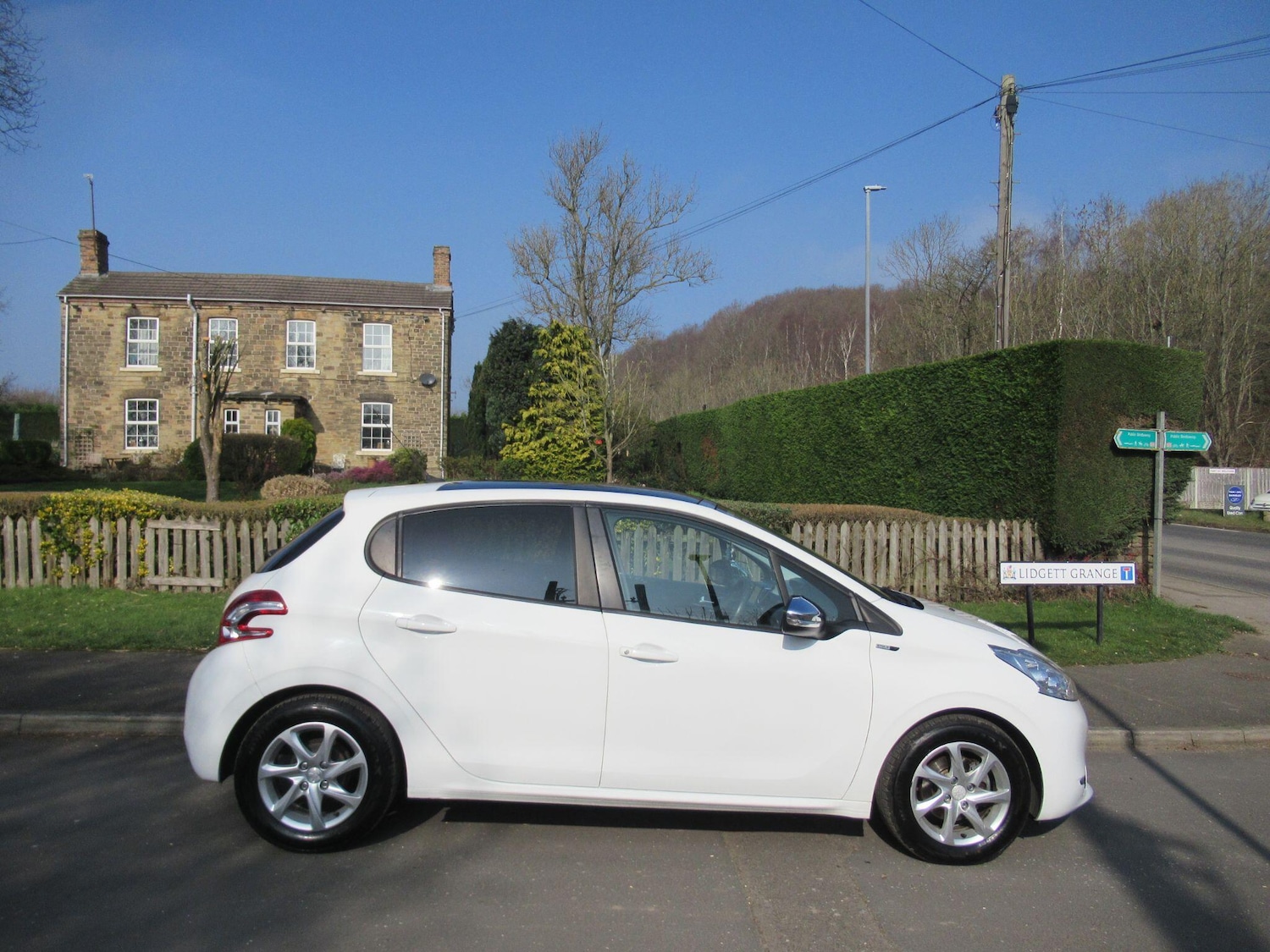 Used Peugeot 208 for sale - 77769757: Photo 3