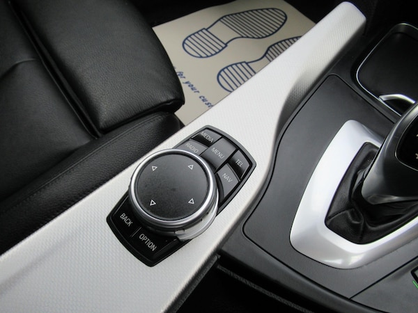 Used BMW 3 Series 2015 for sale - 75540059: Photo 44