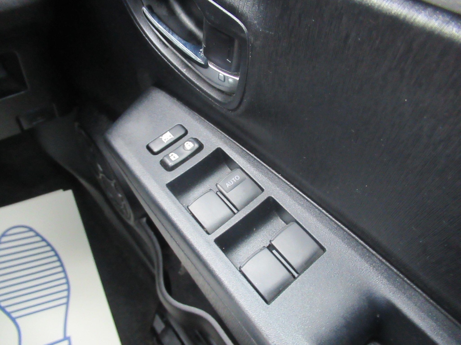 Used Toyota Yaris for sale - 77958340: Photo 30