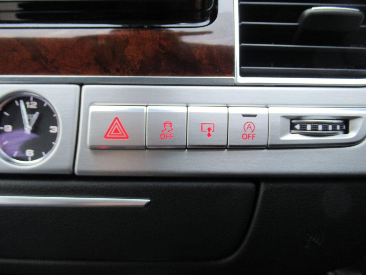 Used Audi A8 2013 for sale - 76965513: Photo 24