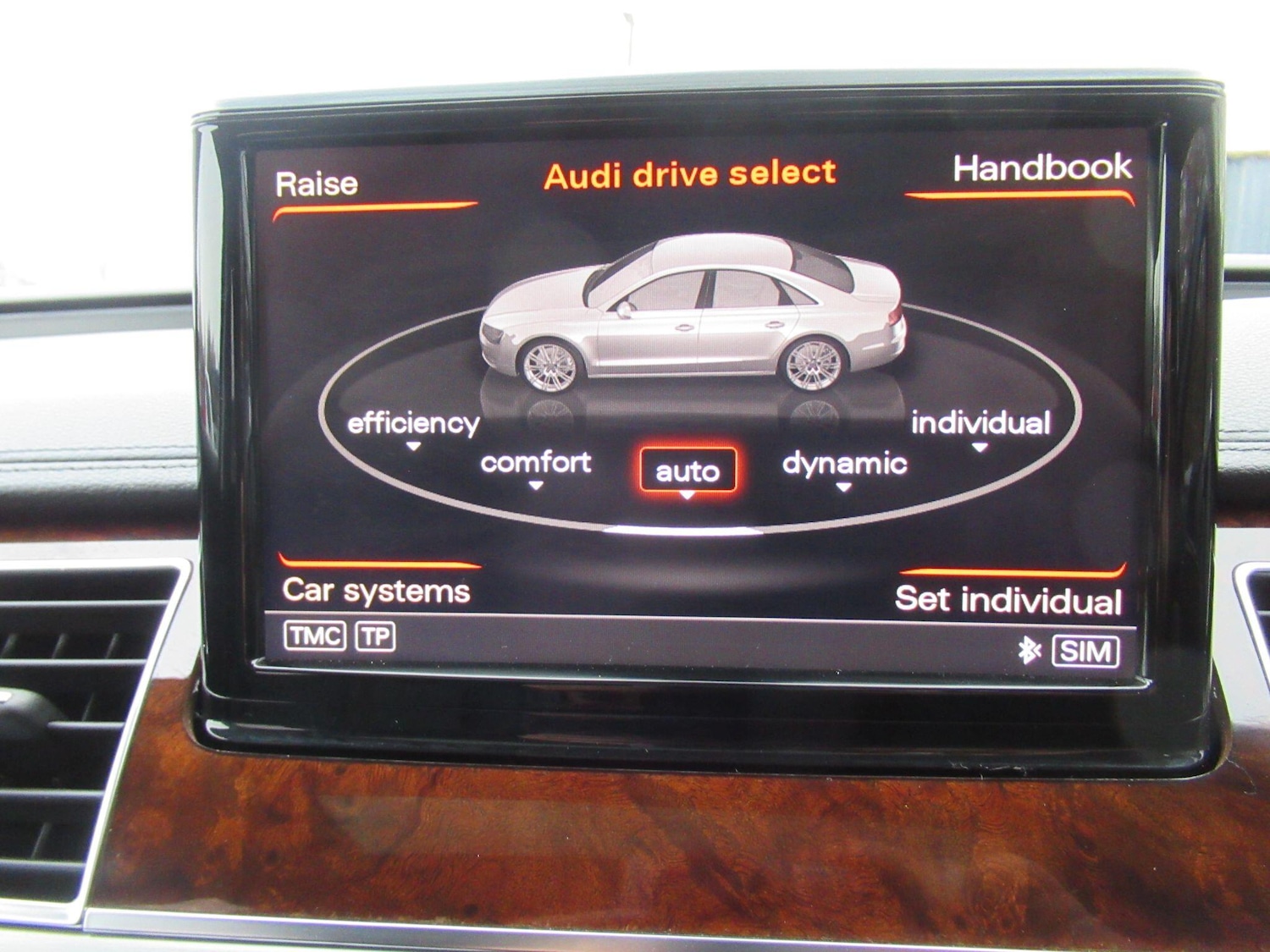 Used Audi A8 2013 for sale - 76965513: Photo 28