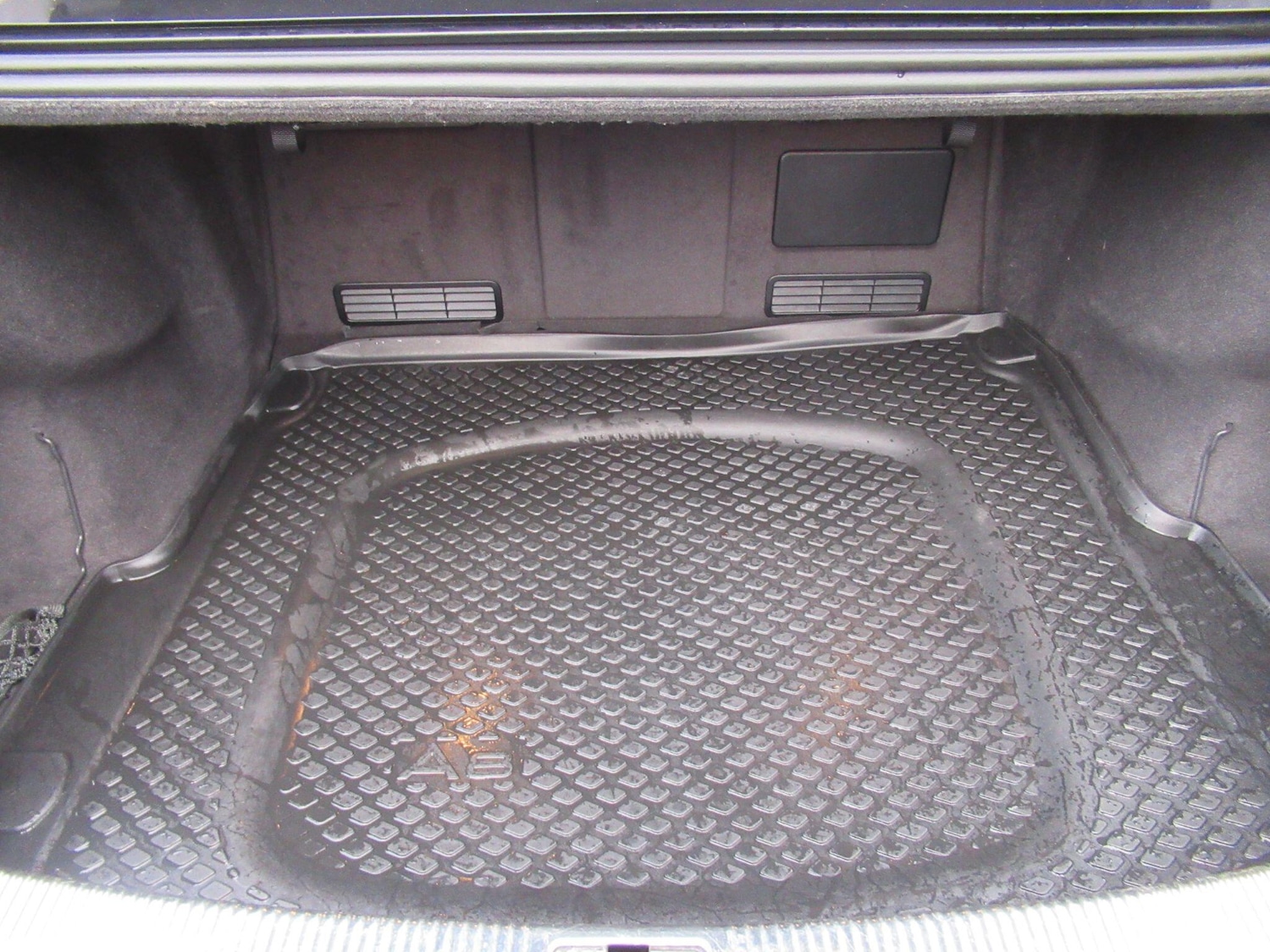 Used Audi A8 2013 for sale - 76965513: Photo 31