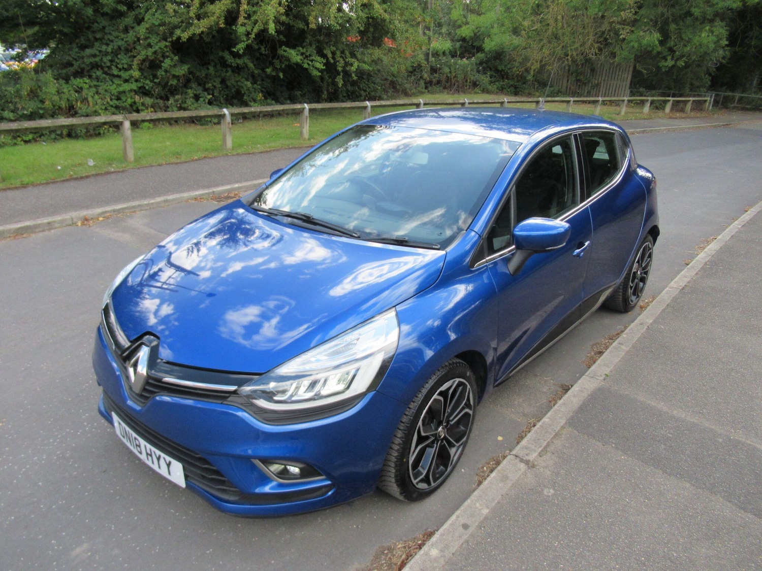 Used Renault Clio 2018 for sale - 75782340: Photo 11