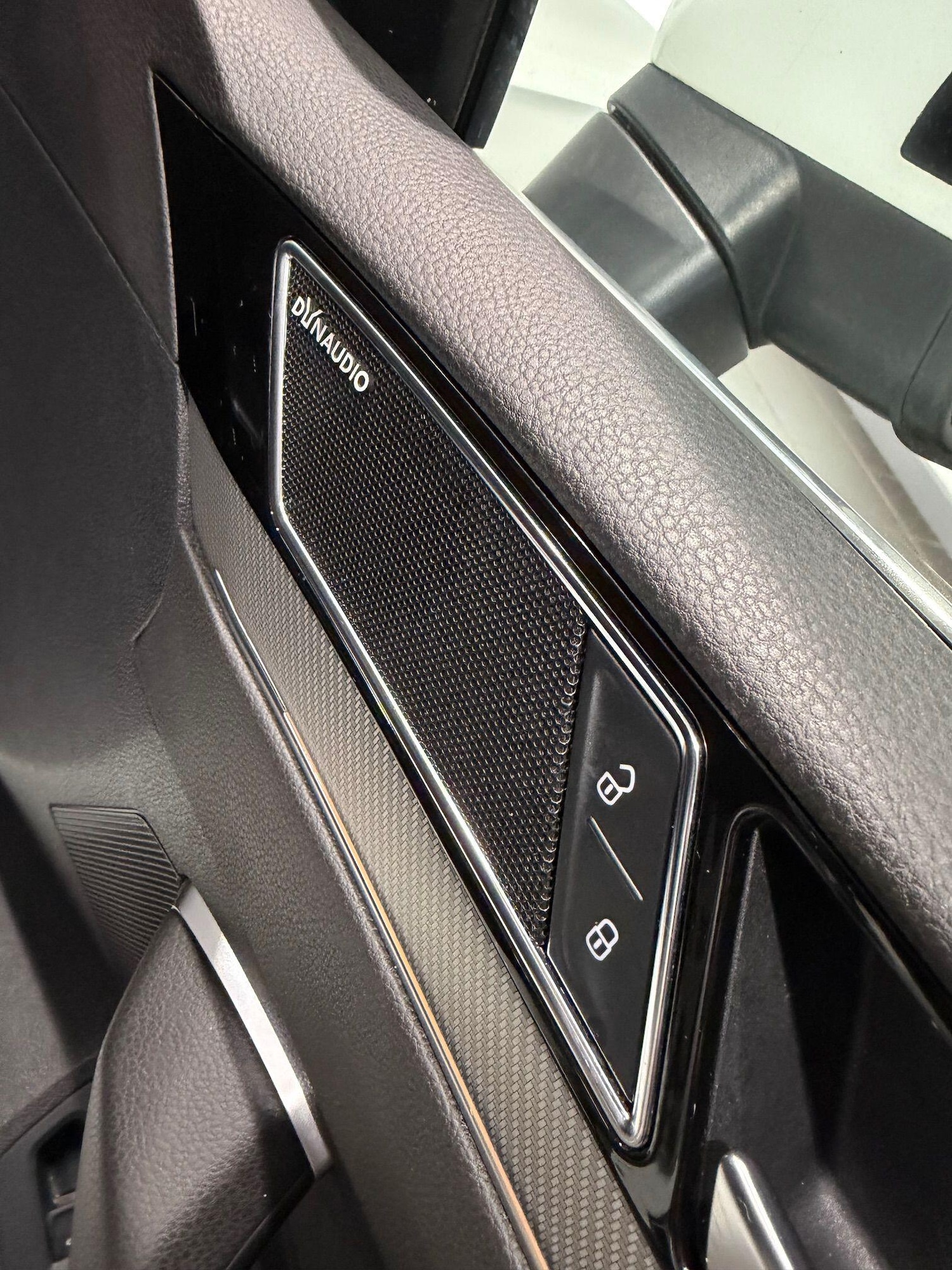 Used Volkswagen Arteon 2018 for sale - 77386834: Photo 18