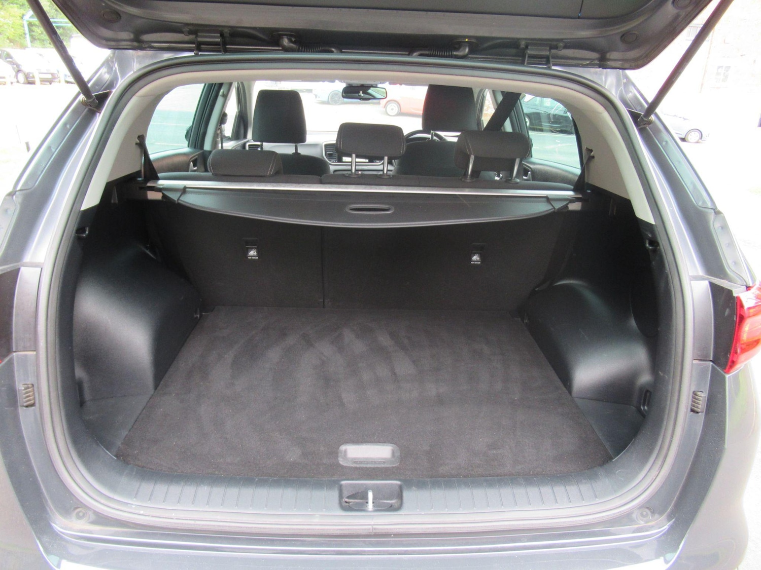 Used Kia Sportage 2018 for sale - 76976305: Photo 18