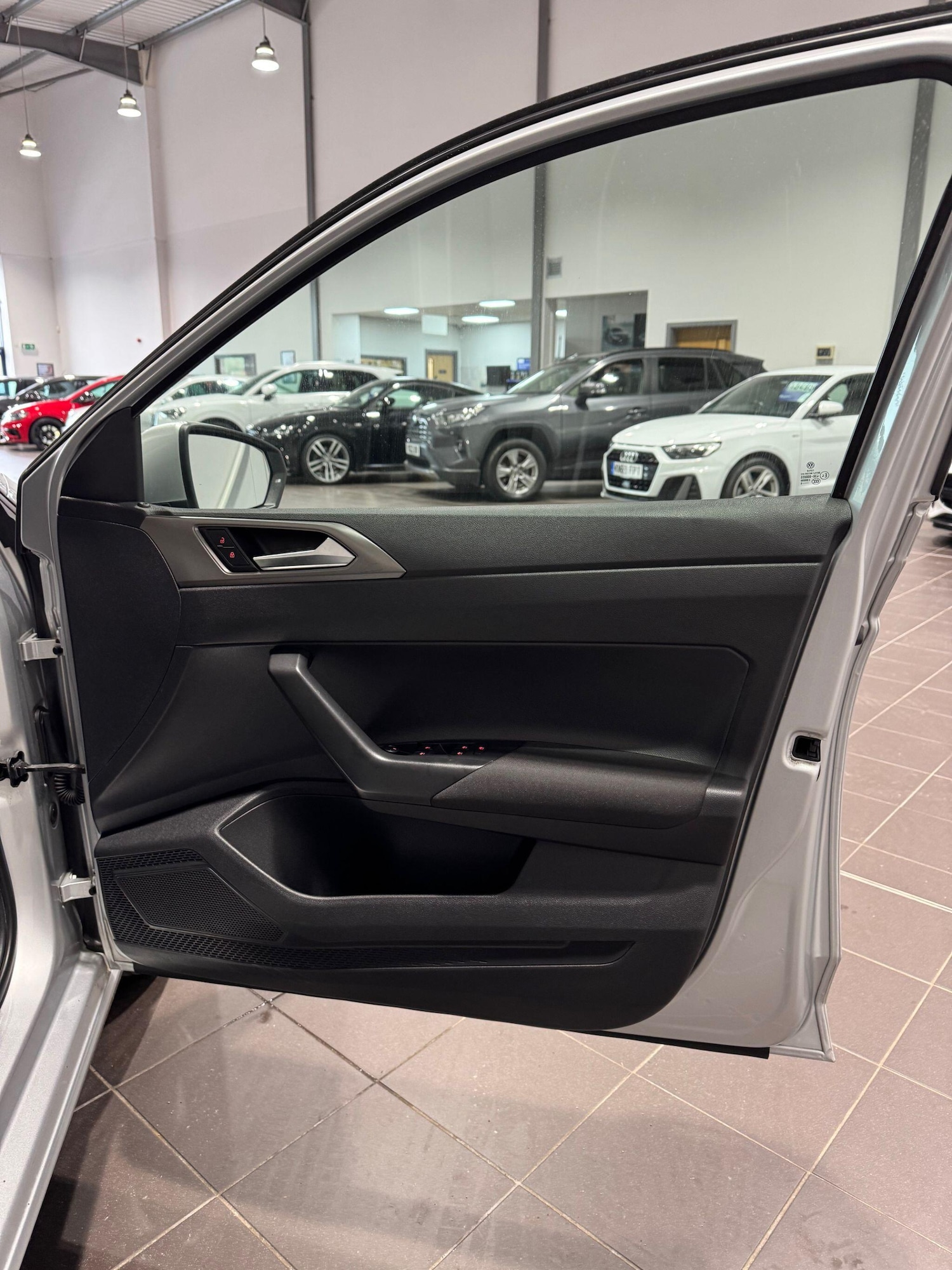 Used Volkswagen Polo 2019 for sale - 77144627: Photo 24