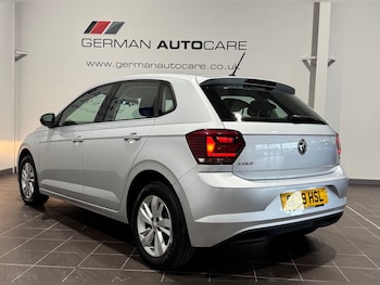 Used Volkswagen Polo 2019 for sale - 77144627: Photo