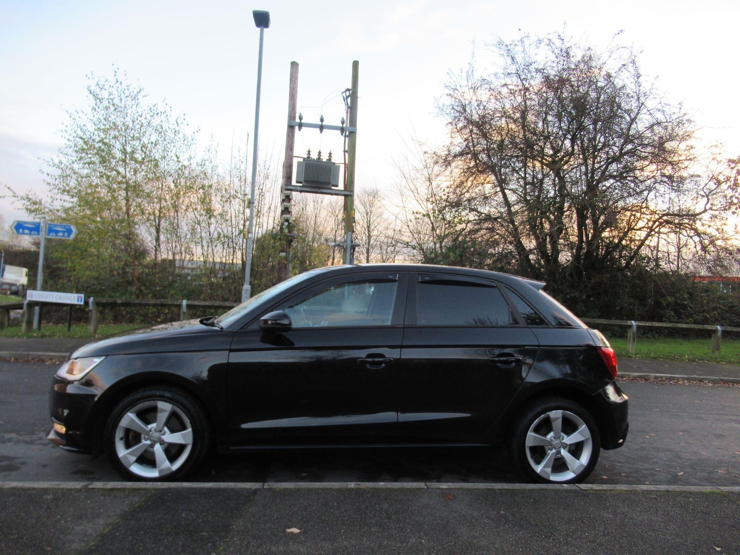Used Audi A1 2017 for sale - 76715445: Photo 4