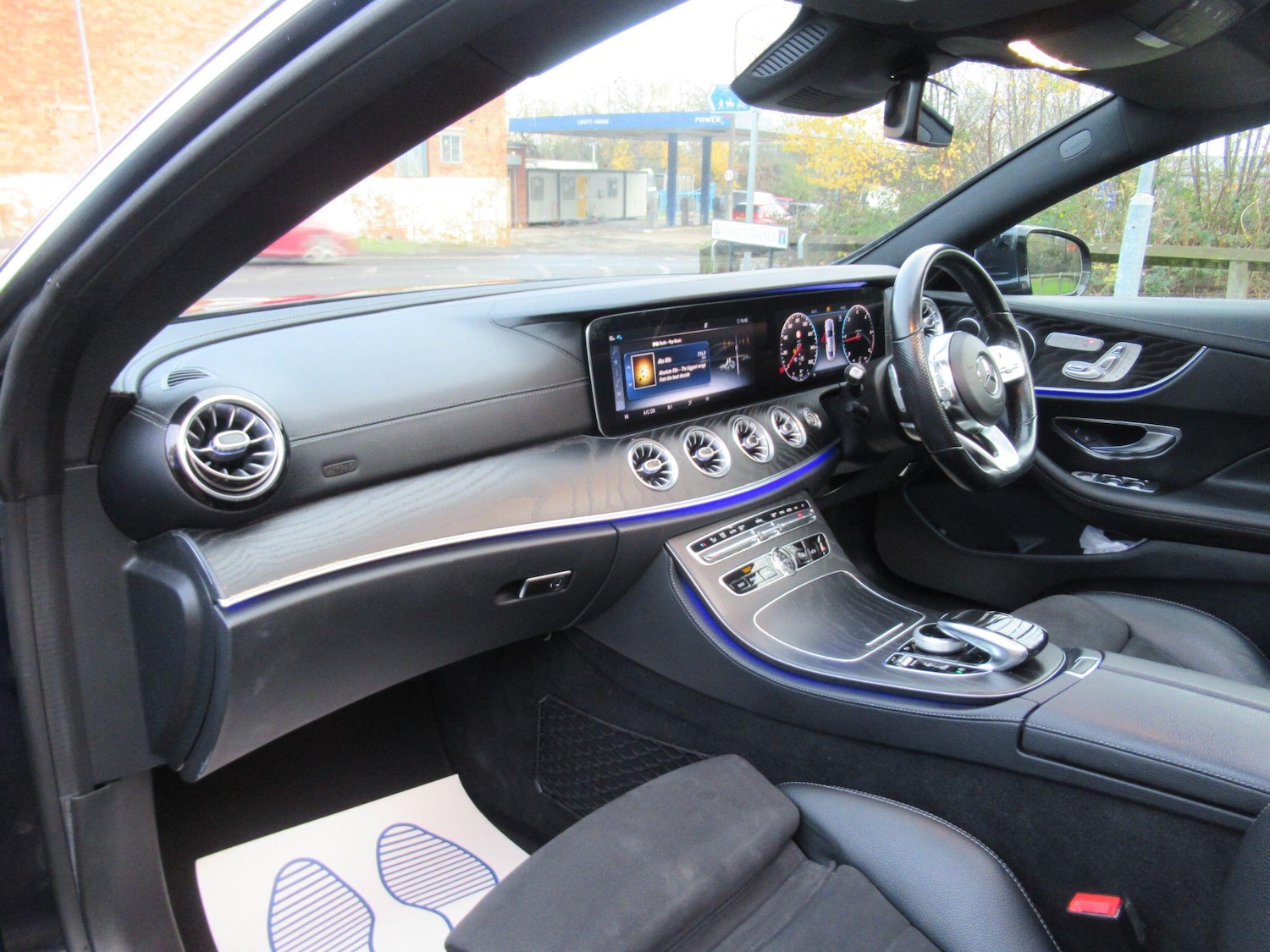 Used Mercedes-Benz E Class 2018 for sale - 76839340: Photo 15