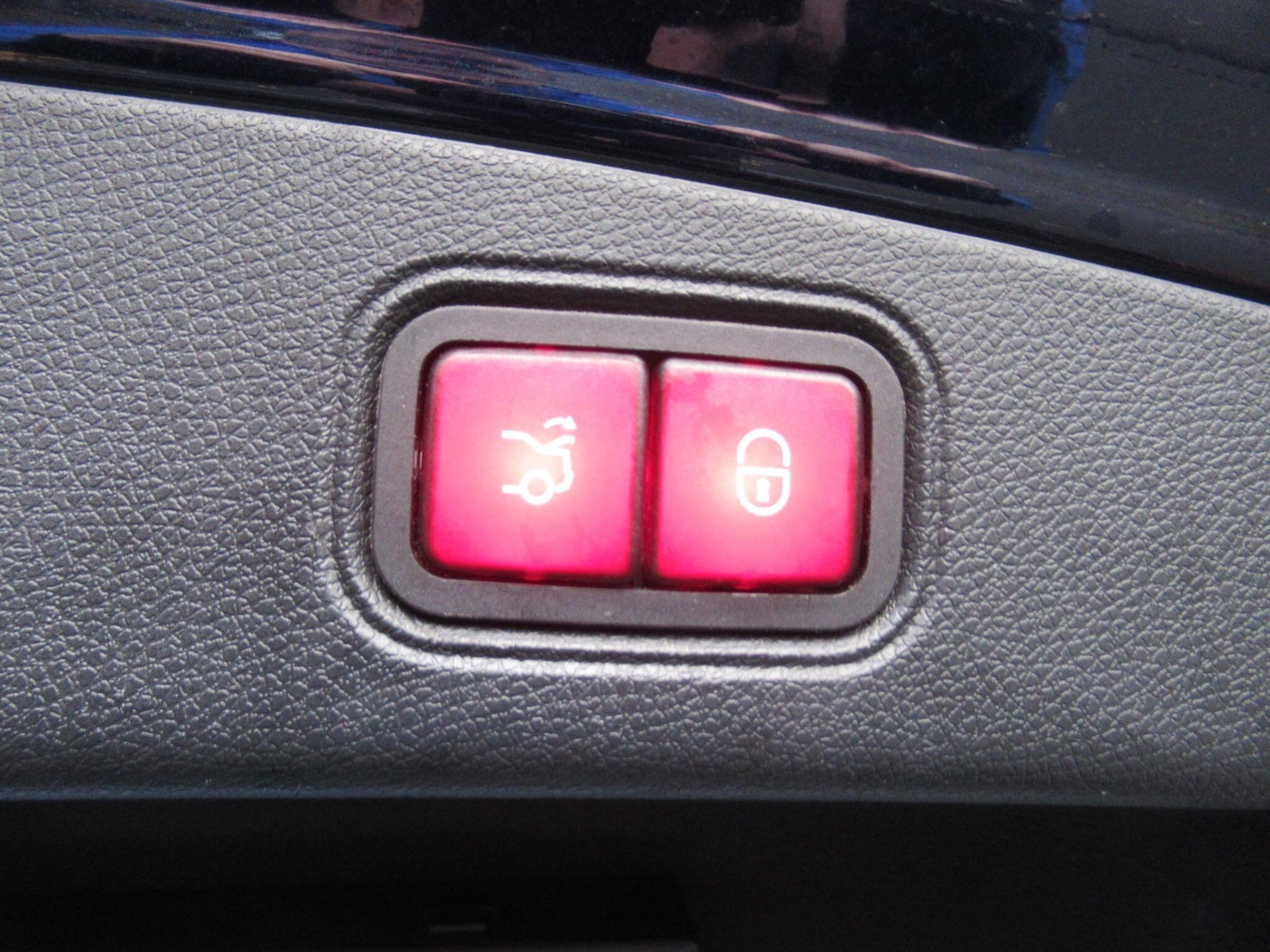 Used Mercedes-Benz E Class 2018 for sale - 76839340: Photo 21