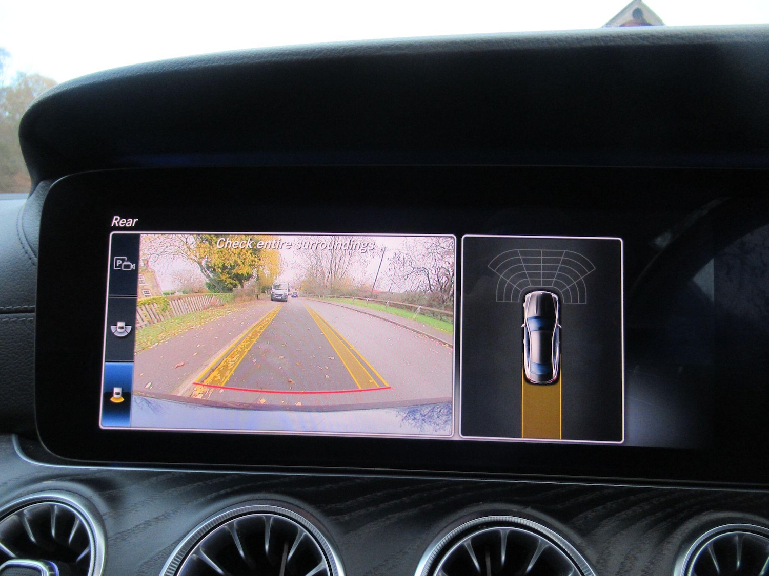 Used Mercedes-Benz E Class 2018 for sale - 76839340: Photo 34