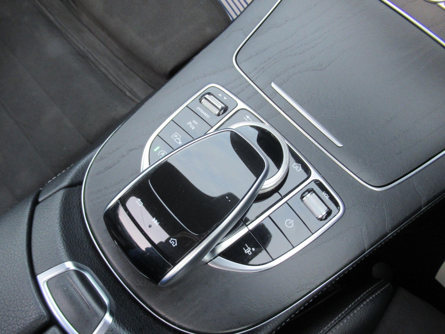 Used Mercedes-Benz E Class 2018 for sale - 76839340: Photo 38