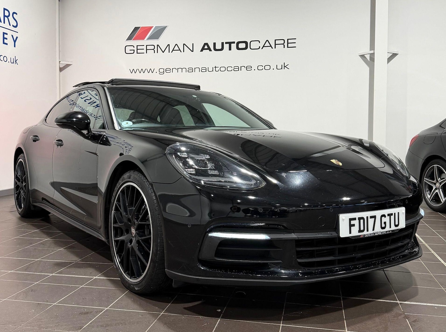 Used Porsche Panamera 2017 for sale - 77633655: Photo 1