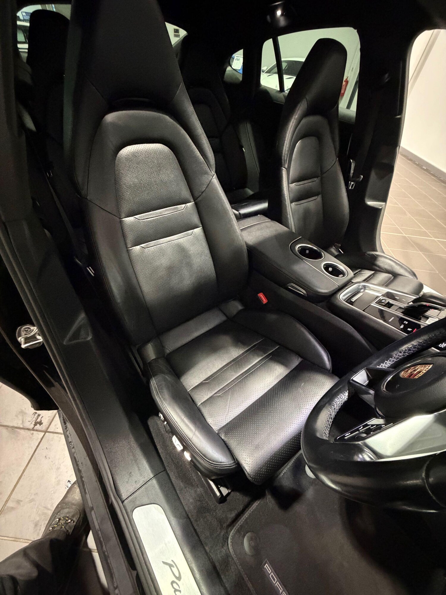 Used Porsche Panamera 2017 for sale - 77633655: Photo 11