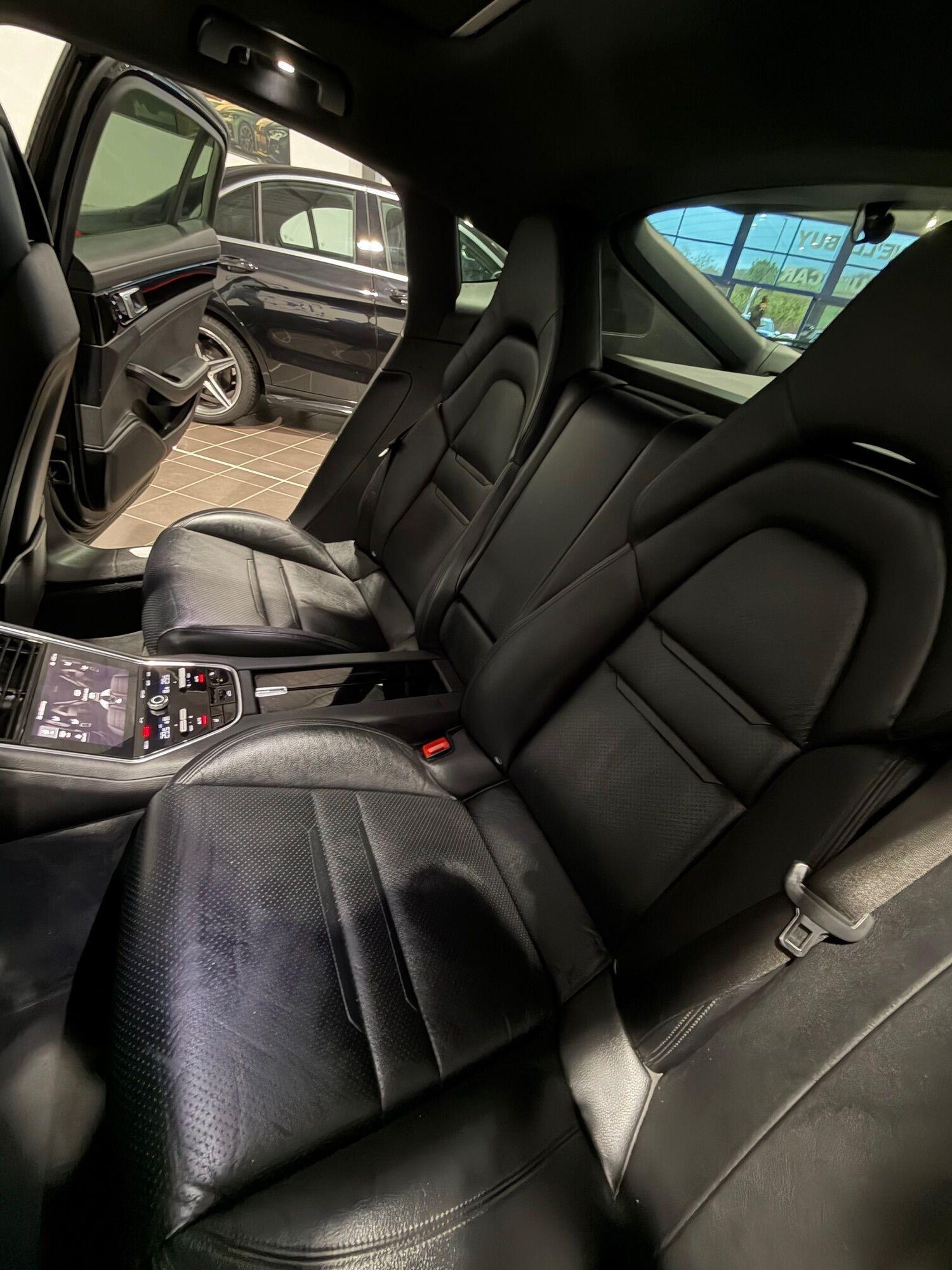 Used Porsche Panamera 2017 for sale - 77633655: Photo 40