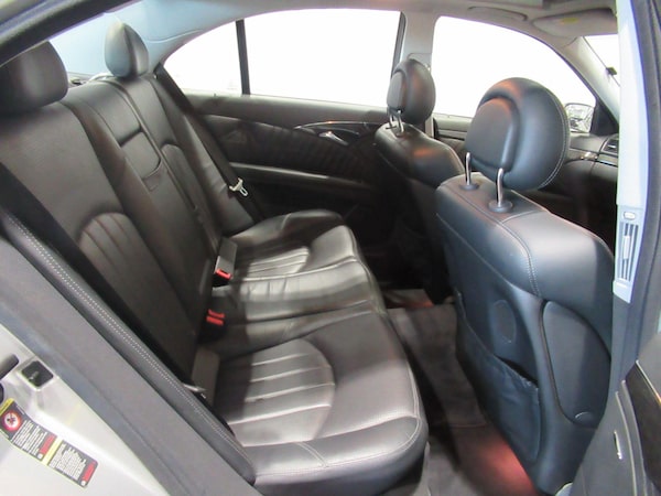 Used Mercedes-Benz E Class 2015 for sale - 74874902: Photo 31