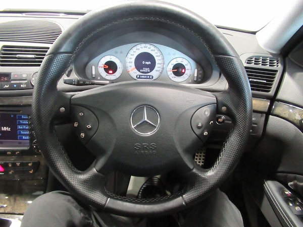 Used Mercedes-Benz E Class 2015 for sale - 74874902: Photo 38