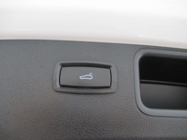 Used Porsche Macan 2018 for sale - 75477820: Photo 29