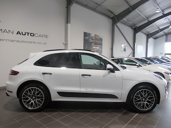 Used Porsche Macan 2018 for sale - 75477820: Photo