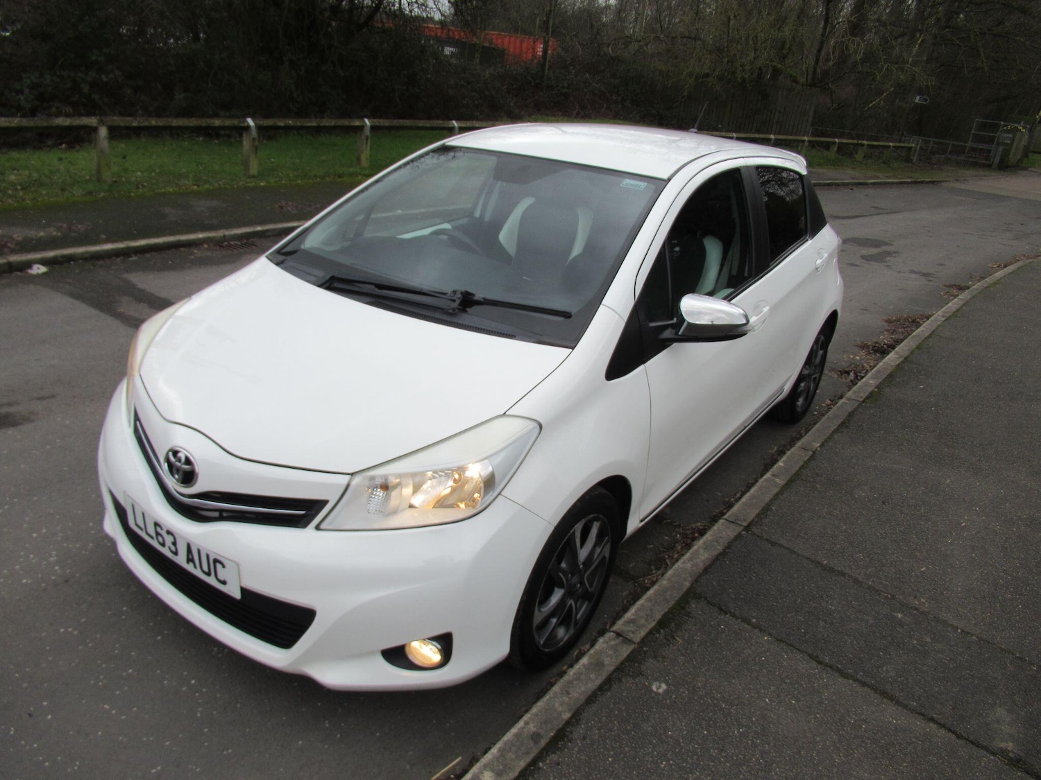 Used Toyota Yaris for sale - 77958491: Photo 10