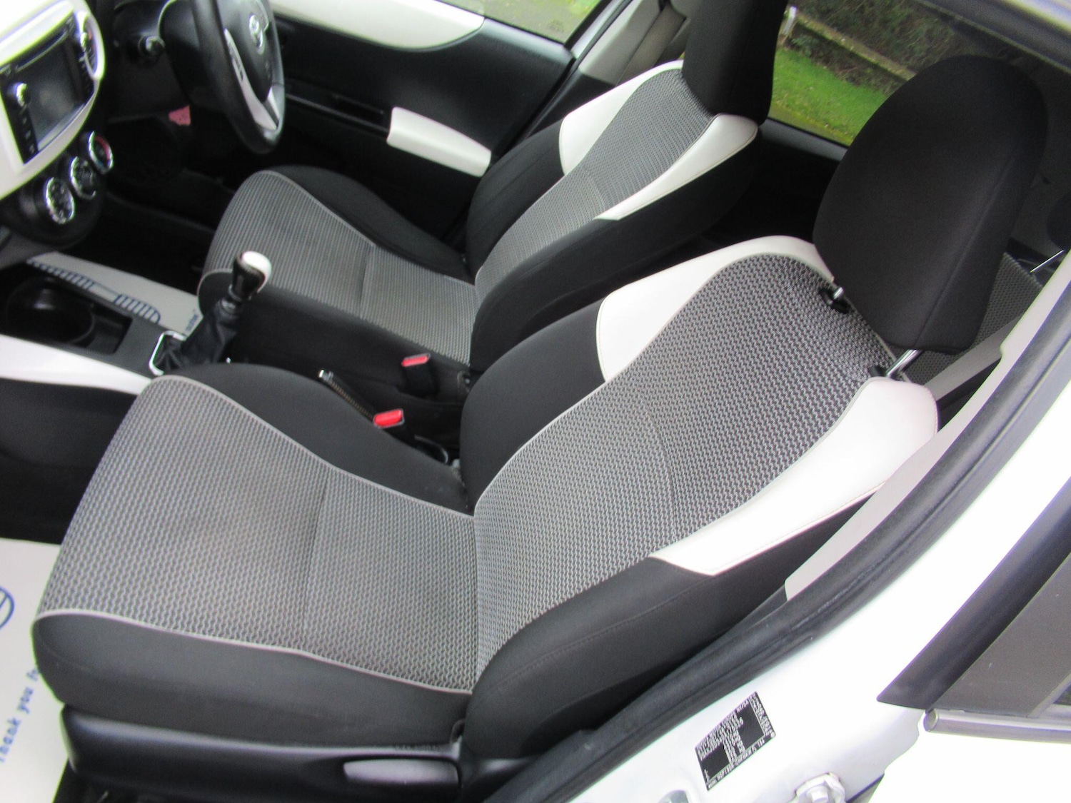 Used Toyota Yaris for sale - 77958491: Photo 13