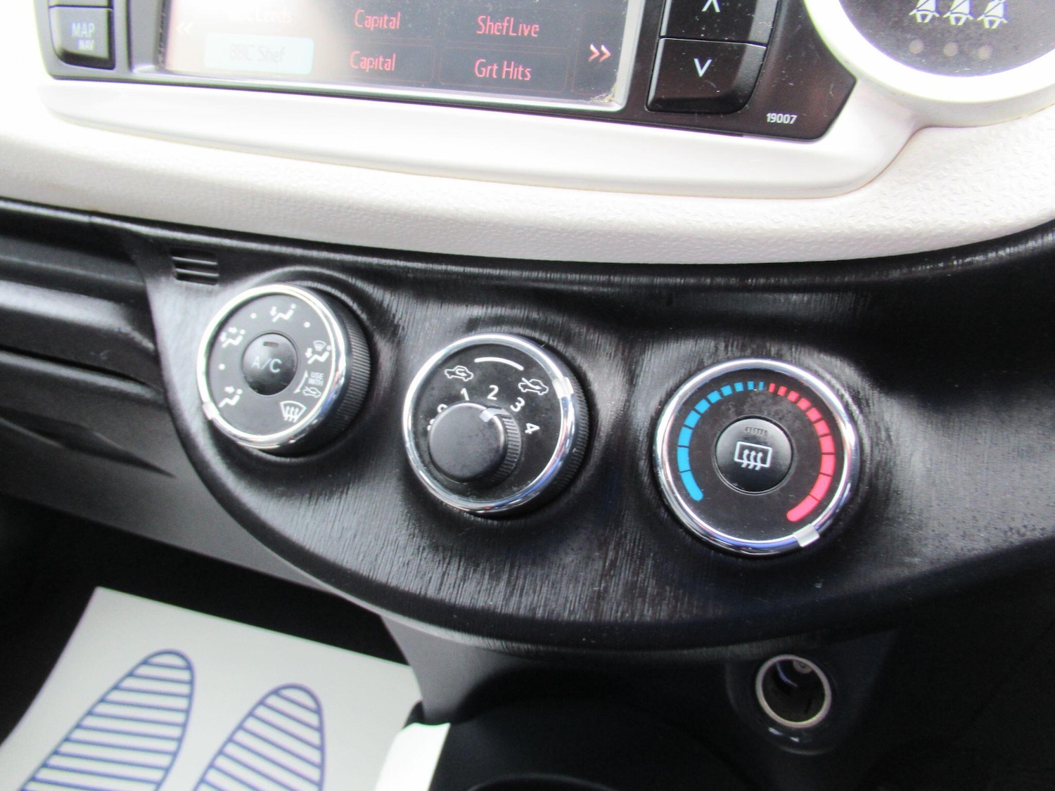 Used Toyota Yaris for sale - 77958491: Photo 28