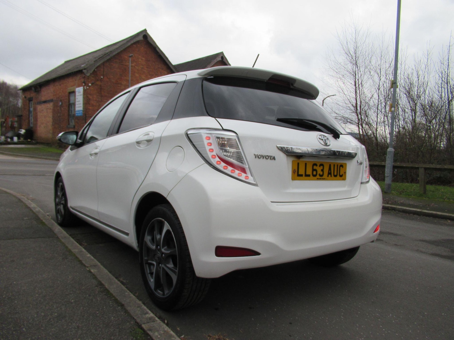 Used Toyota Yaris for sale - 77958491: Photo 5