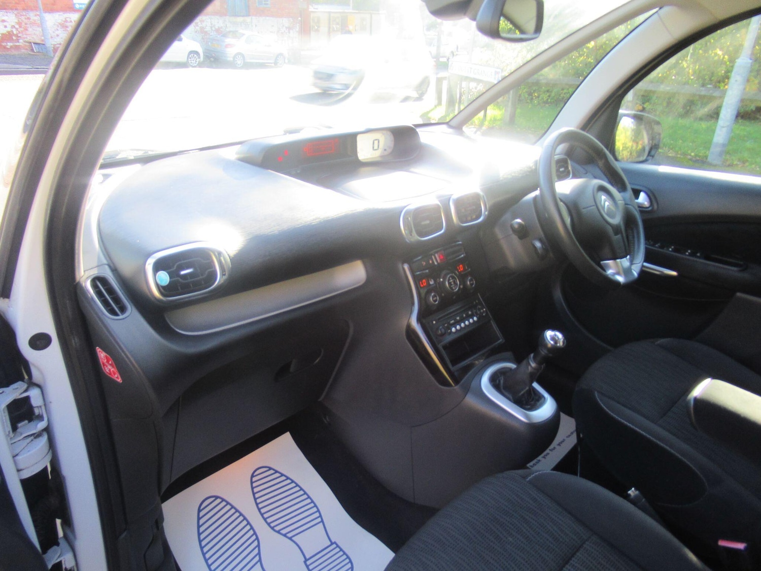 Used Citroen C3 Picasso 2013 for sale - 76042584: Photo 15