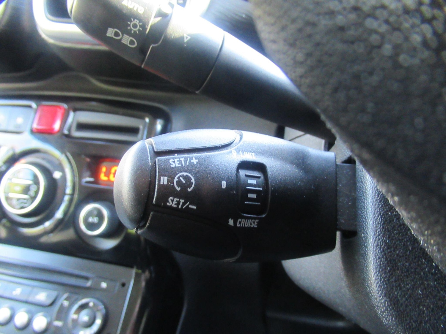 Used Citroen C3 Picasso 2013 for sale - 76042584: Photo 25