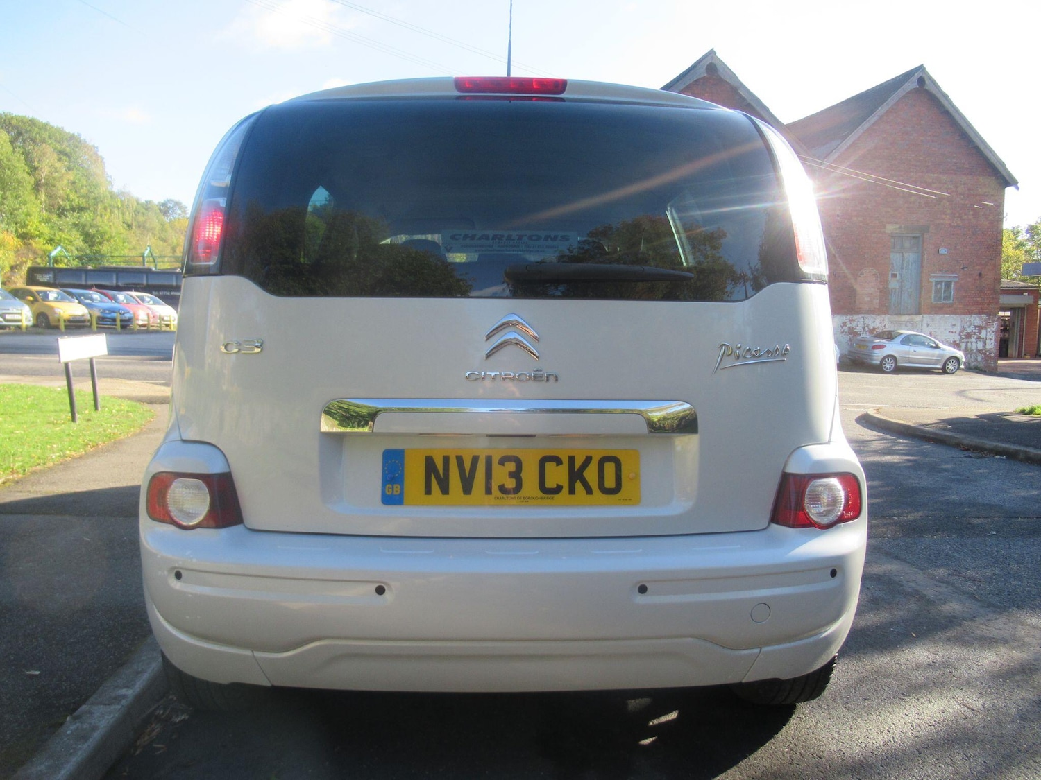 Used Citroen C3 Picasso 2013 for sale - 76042584: Photo 5