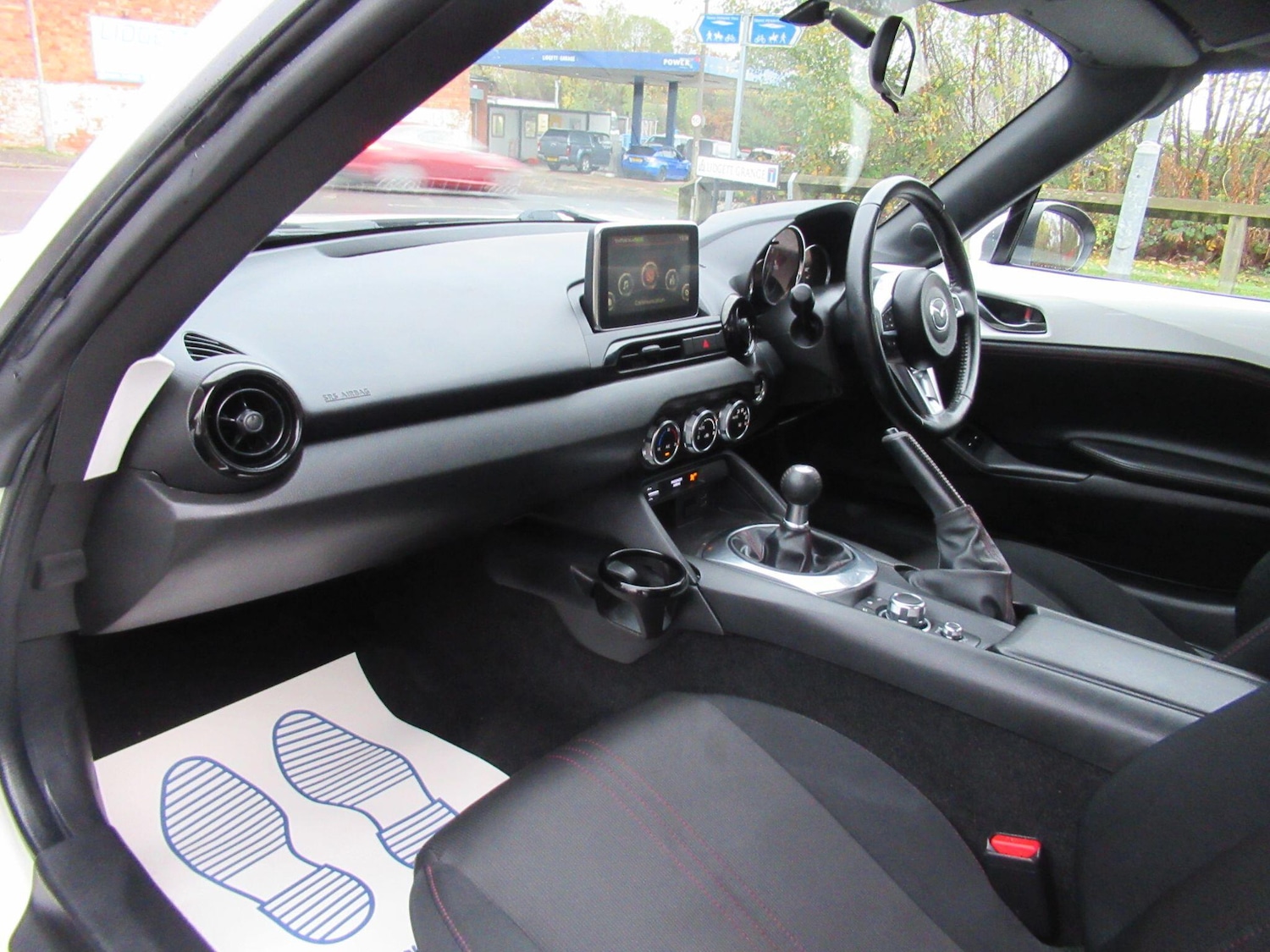 Used Mazda MX-5 2018 for sale - 76997623: Photo 15