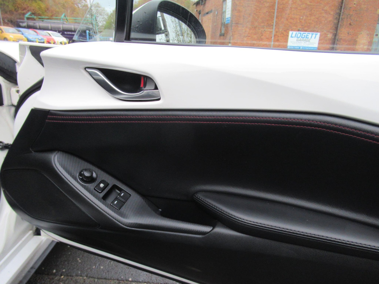 Used Mazda MX-5 2018 for sale - 76997623: Photo 21