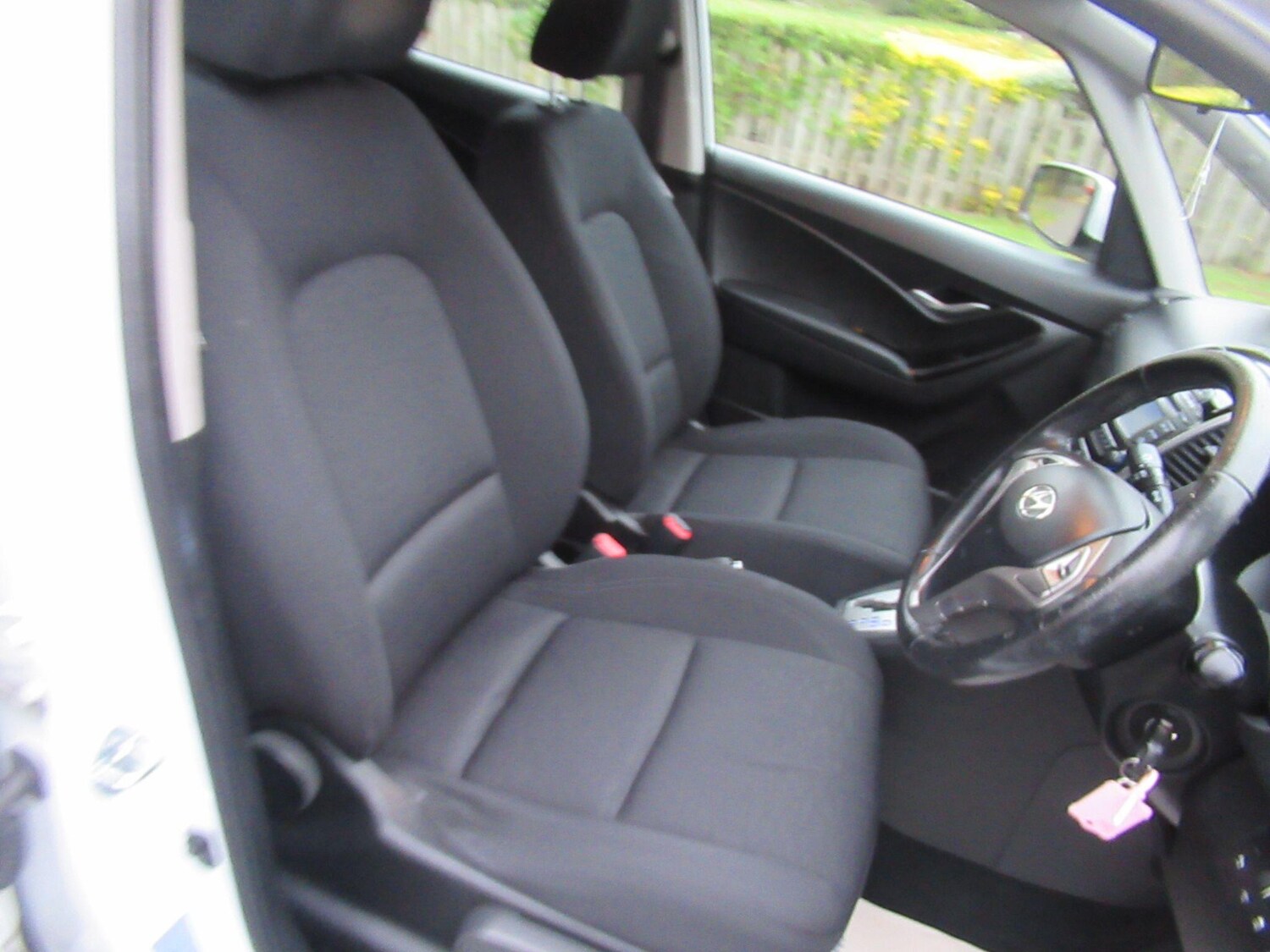 Used Hyundai Ix20 2011 for sale - 76993041: Photo 20